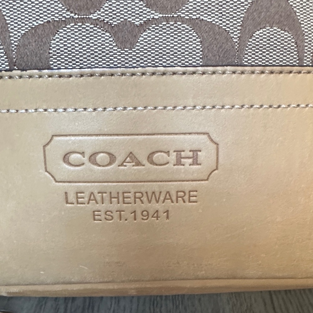 Coach F12518 Signature Jacquard and Leather Brown and Tan Shoulder Handbag - Picture 8 of 16